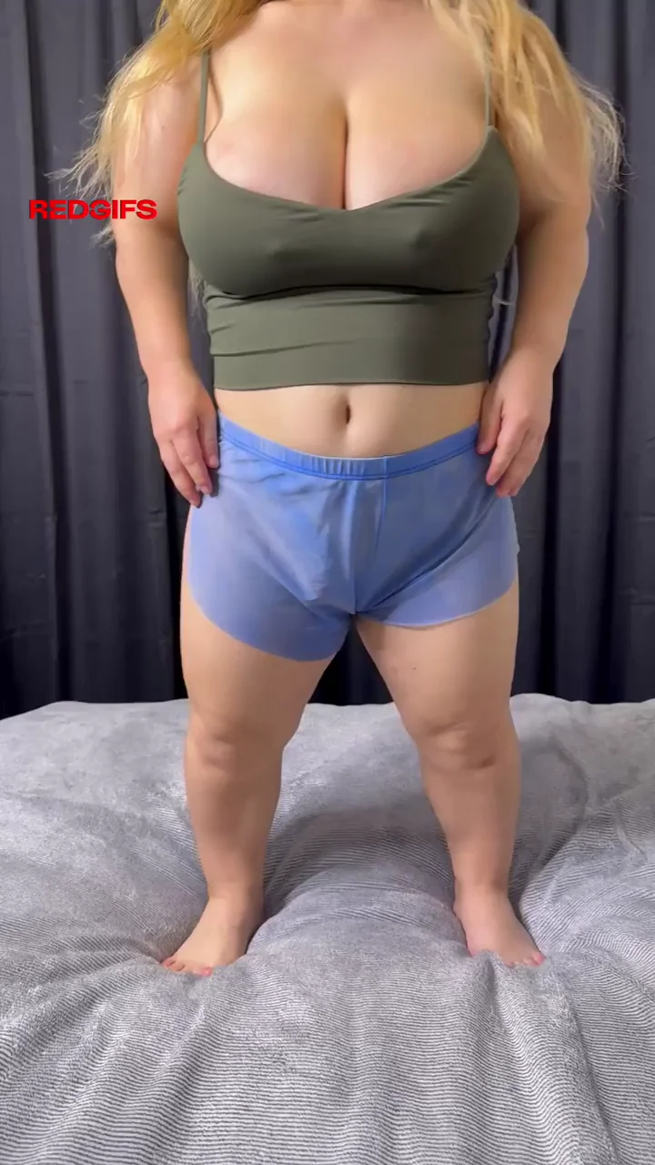 Want to taste the huge breasts of a dwarf?