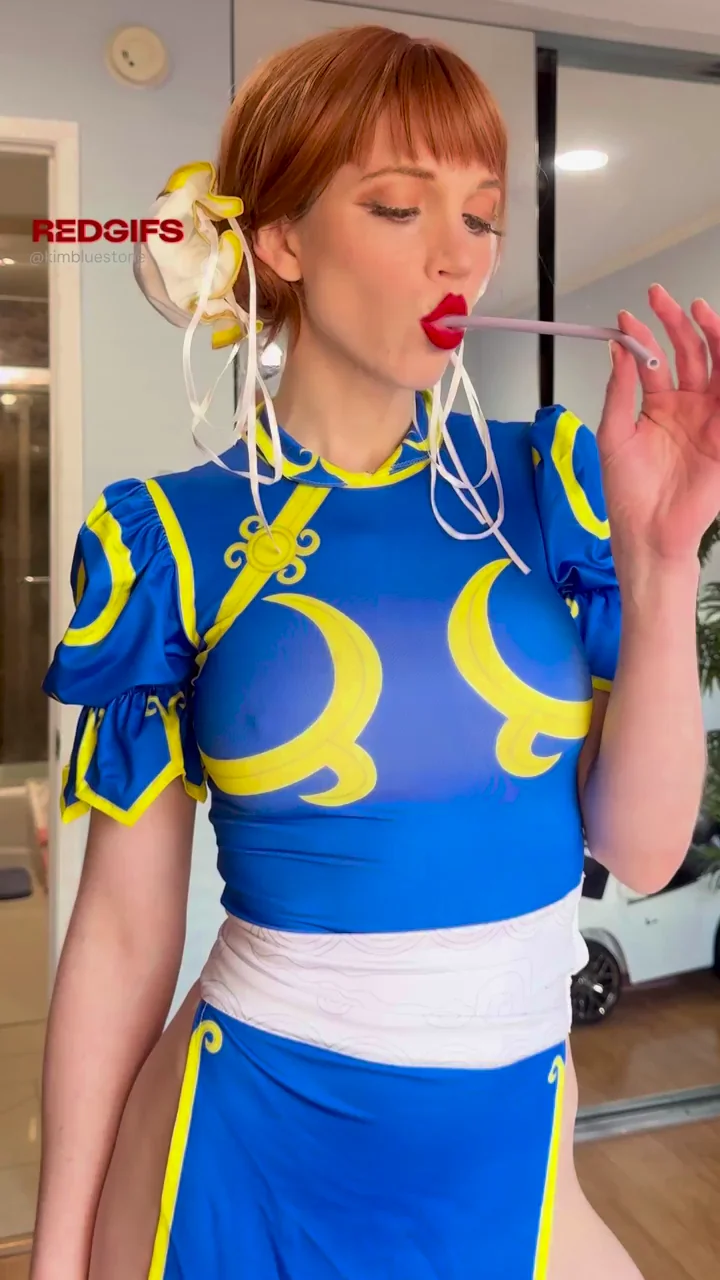 Chun-Li MILF Teases Your Cock with Her Sloppy Tongue Warm-Up 😘👅💦