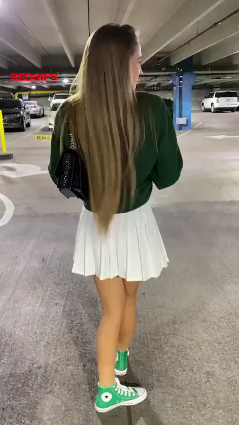 Flashing my tits in the parking lot… hoping some pervert watches me get wet