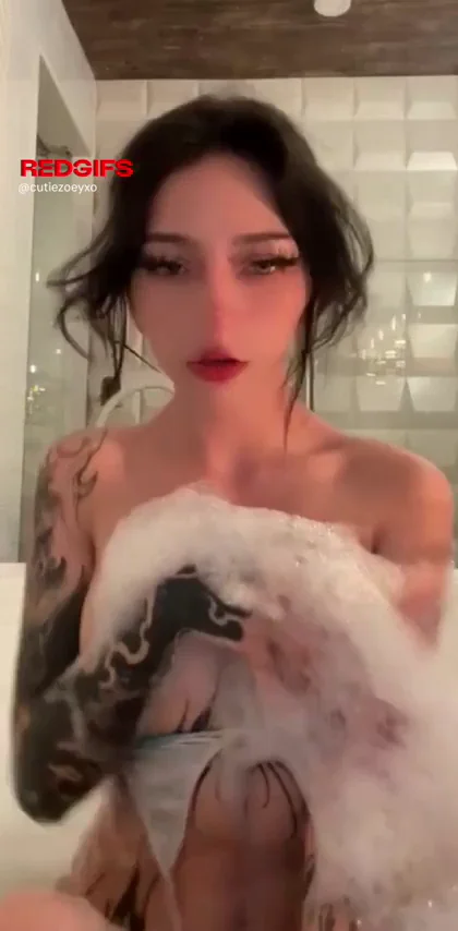 take a shower with me💦
