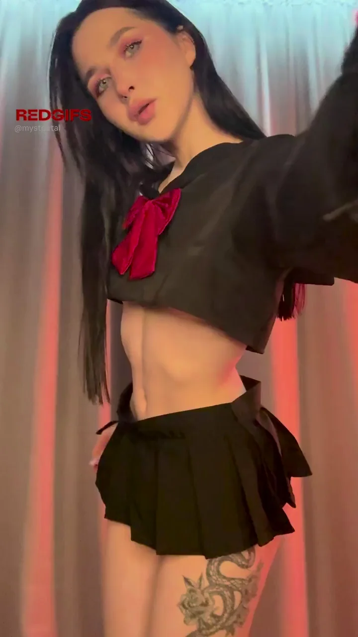 🔥 Horny Akame Cosplay Tease by MystPetal 💋