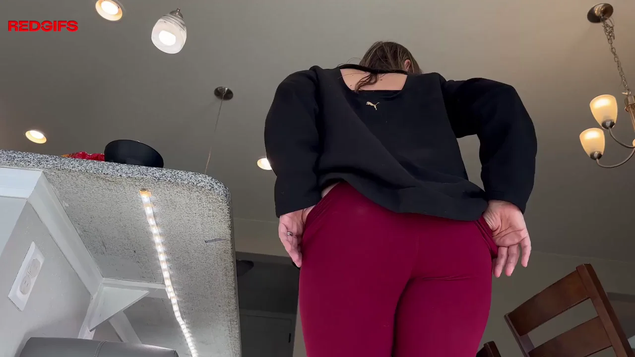 I heard you like sexy booties