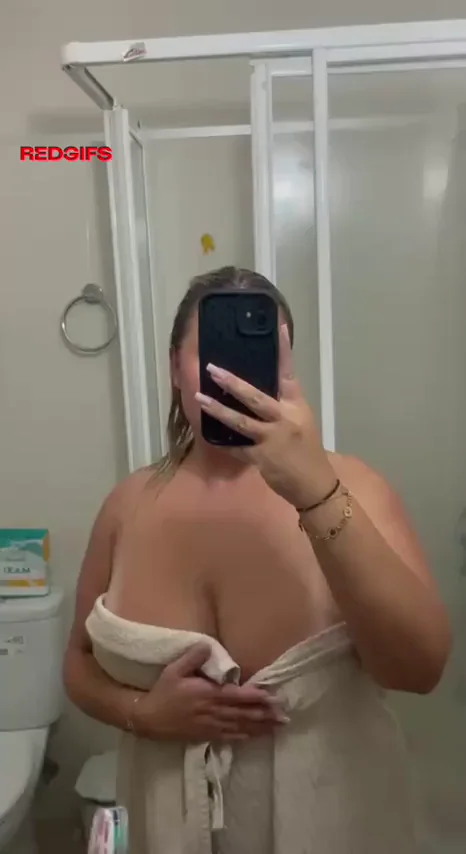 Are you team ass or team boobs?