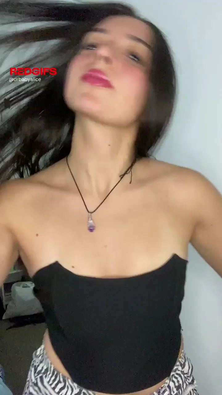 First 50 comments gets a nudies