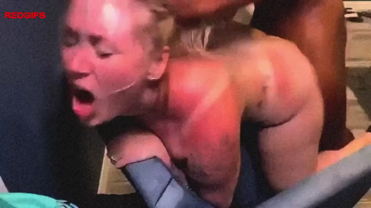 I’m not your lil’ white husband slut 😤