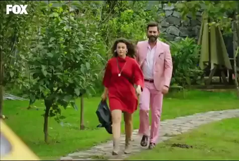 Pinar Deniz bouncing on a TV show