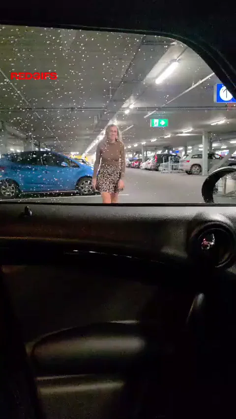 Nervous Slut Flashes Massive Tits in Parking Garage 🚗💦😈