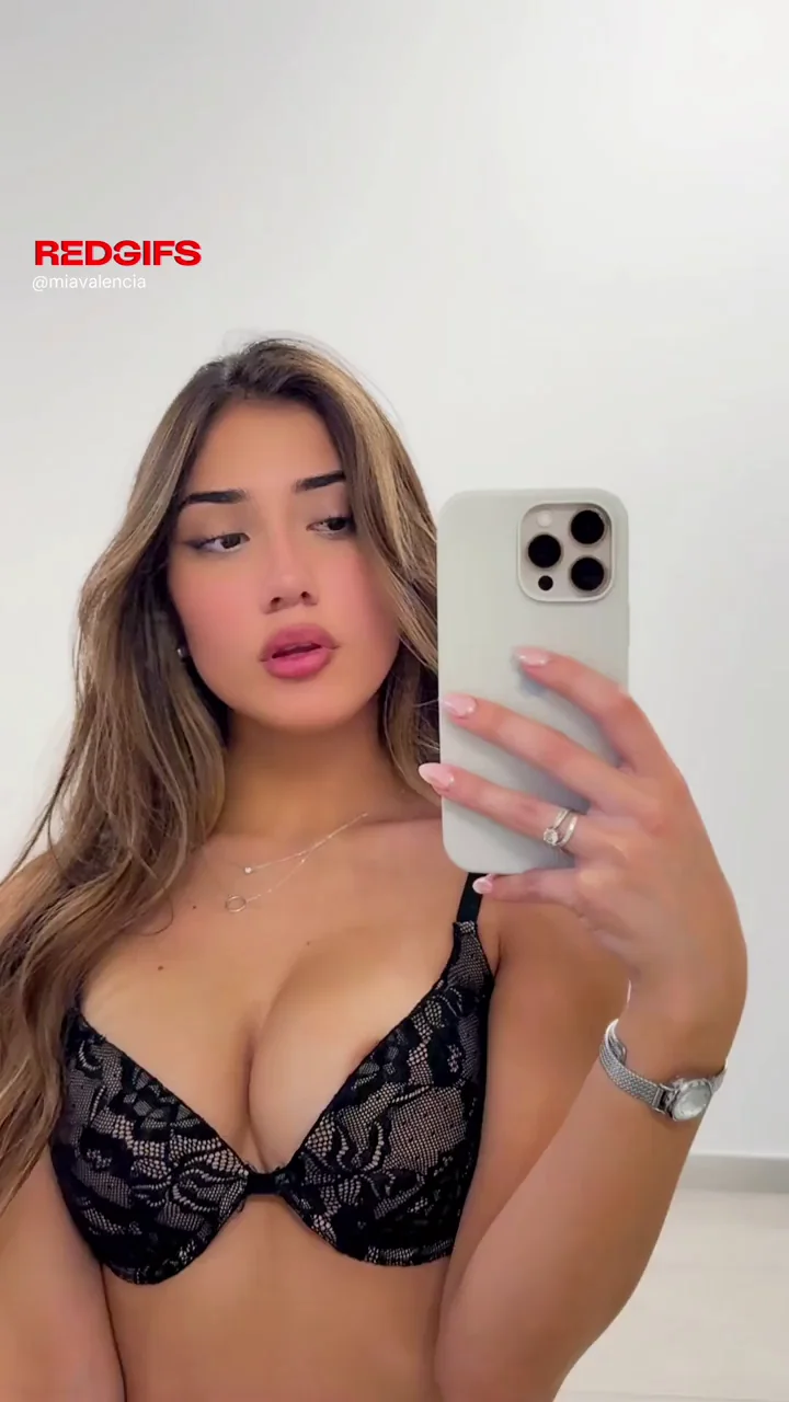 Naughty Big-Tit Slut Teasing You Till You Drip 💦🍒