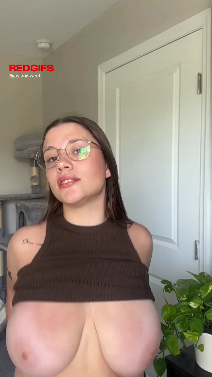 Juicy and busty tits are all you ever need