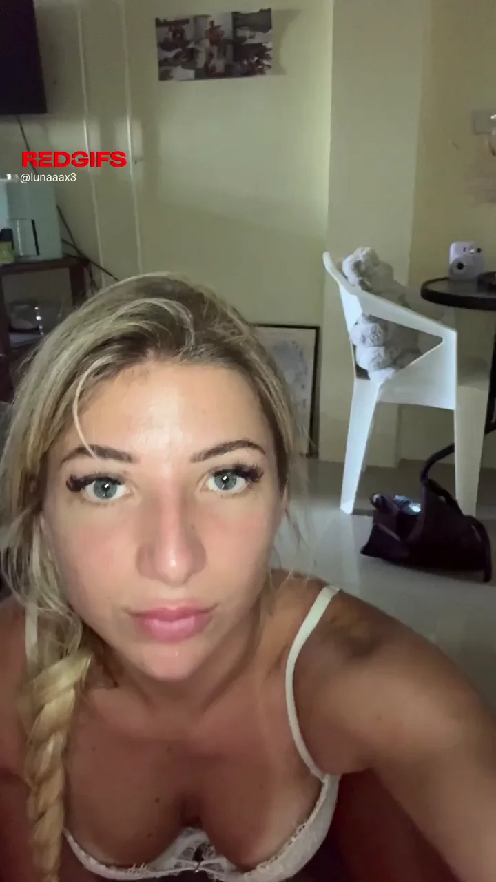 Do you eat before you fuck