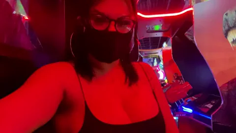 A quick flash at the arcade
