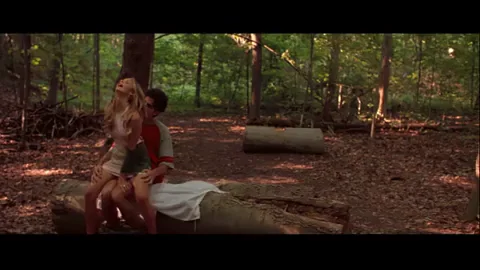 Sarah Michelle Gellar in Harvard Man (2001)