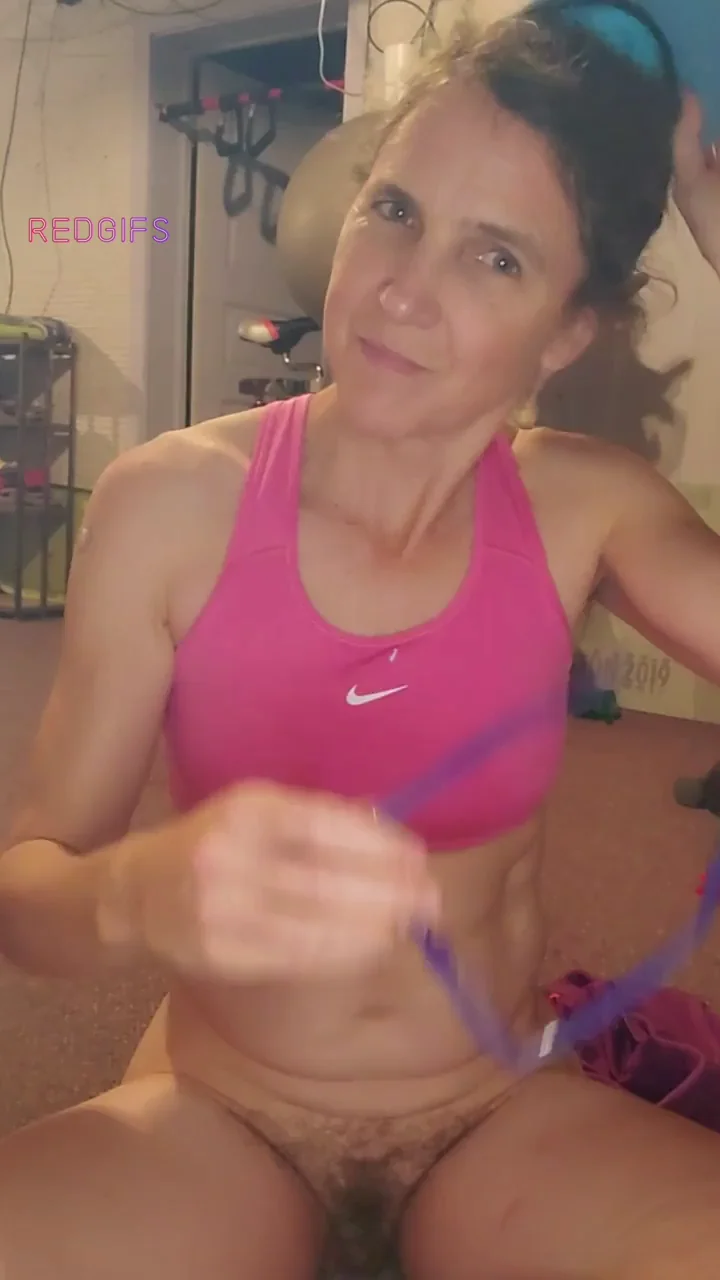 If you like an athletic older woman, we could have some fun together (51F)