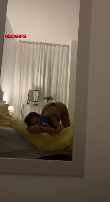 Getting You Rock Hard with My Big Tits & Juicy Ass 😈💦