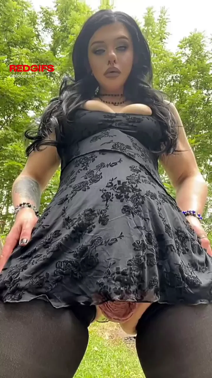 🌳 Forest Hole Fun: Trans Hotties Tease Cocks & Asses 🍑🍆
