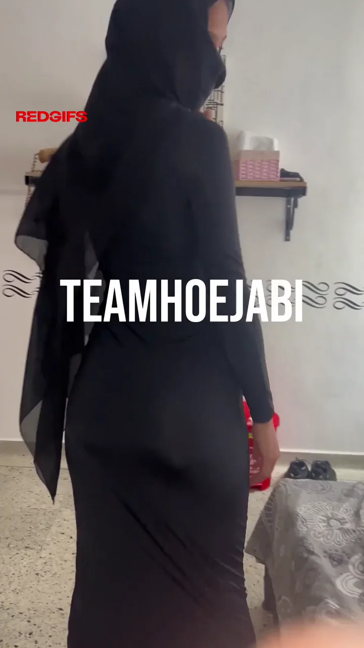 Halal Hijabi Slut with Haram Curves 😈💦