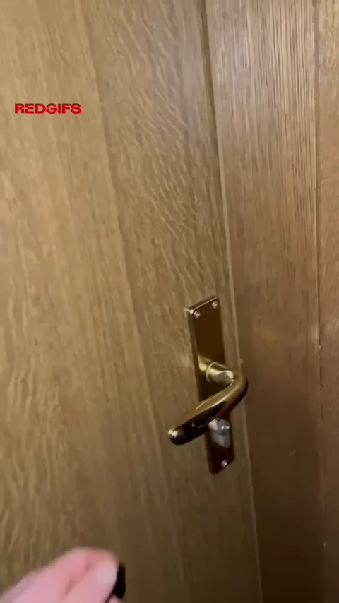 POV i forgot to lock the door