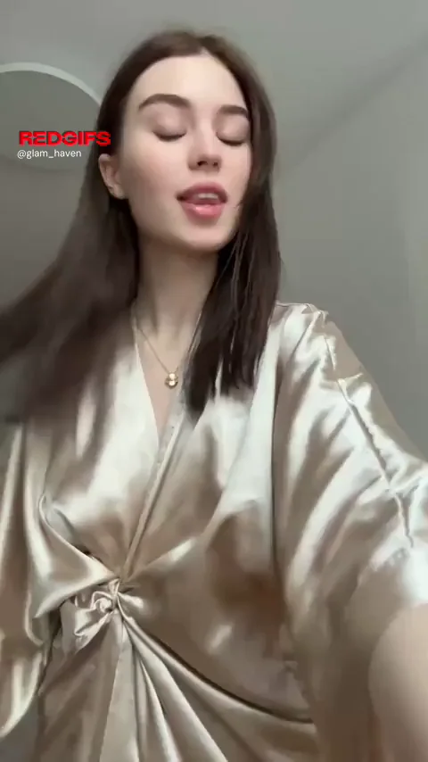Nude or nah