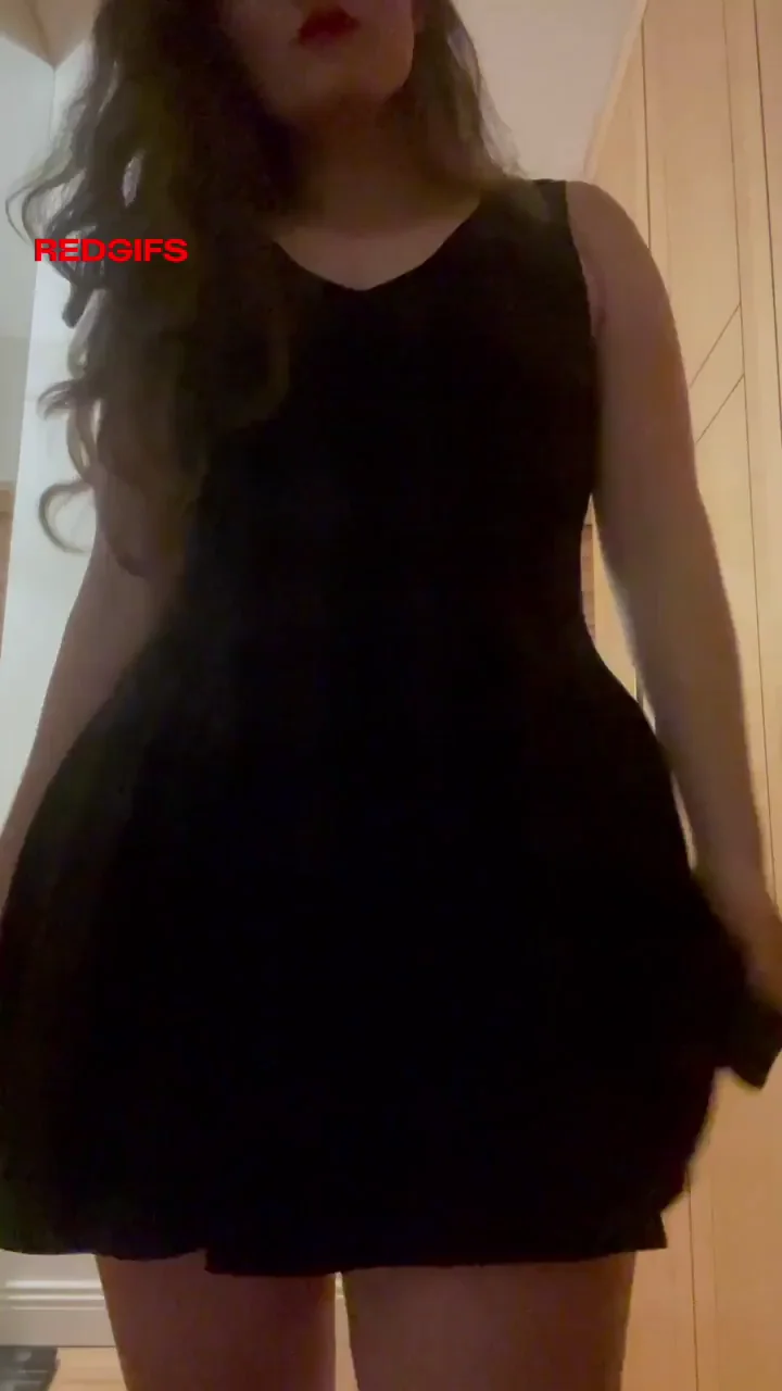 Office Xmas Party Tease: Thick Cutie Strips Black Dress & Flashes Small Tits 🔥🍑
