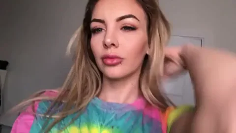 Tie-Dye Tits Tease: Epic Cleavage Bombshell