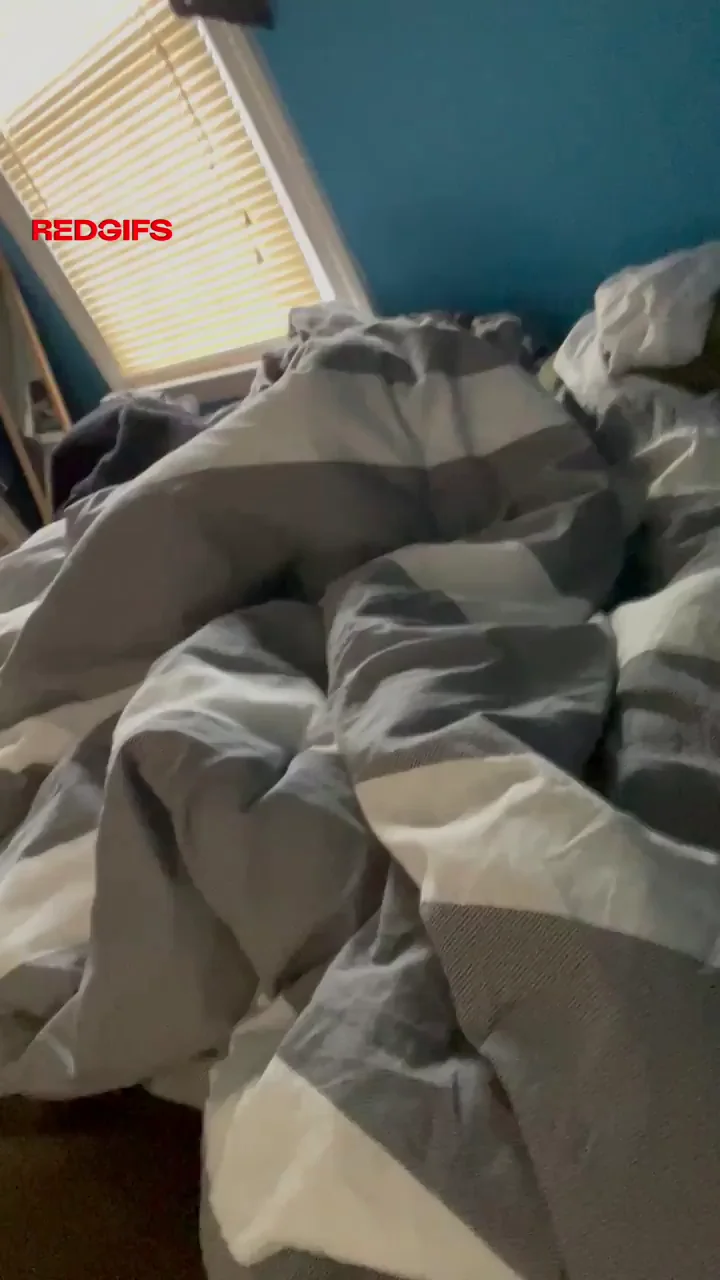 Twink Begs for Help with His Massive BWC 🍆😩