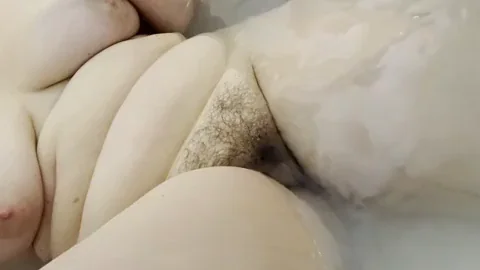 Monday morning bath ?