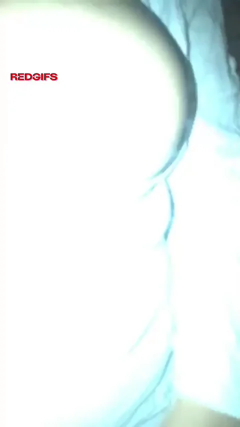 Big Tits and a nice pussy rubjob by Wifey 💦