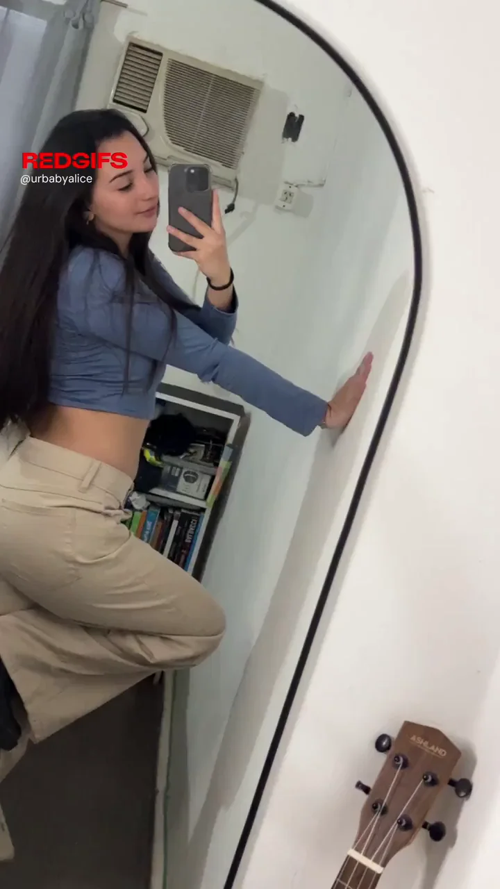 I always look good in the mirror
