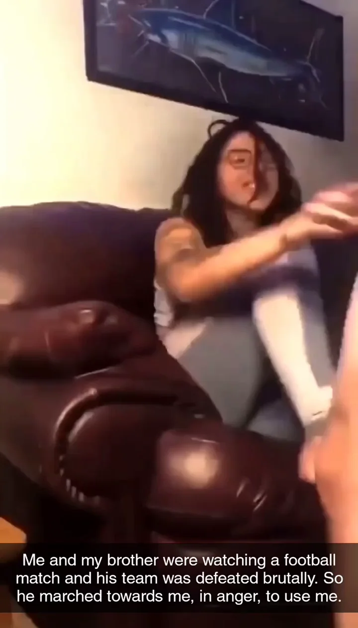 Brother's Massive Cock Stretches Sis's Tight Pussy on the Couch