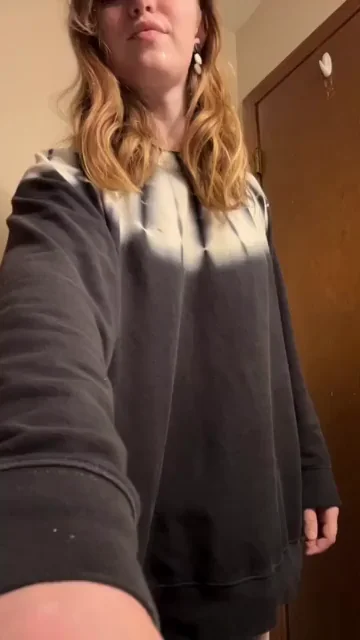 Date This Sexy Trans Girl in 2026 😘🍑💦