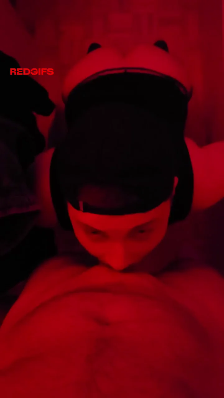 Bro, Try My Throat! Better Than Your GF's Pussy 😈🍆💦