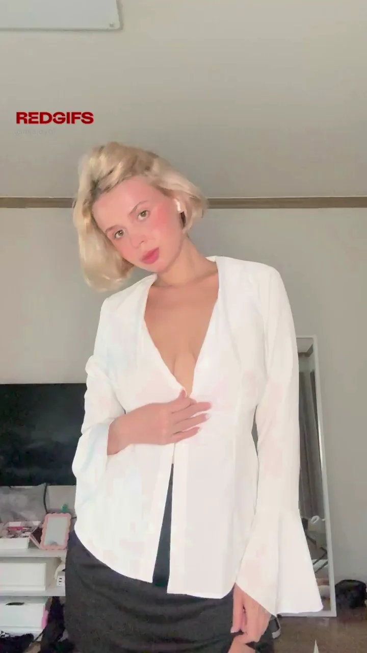i wish guys liked saggy tits like mine