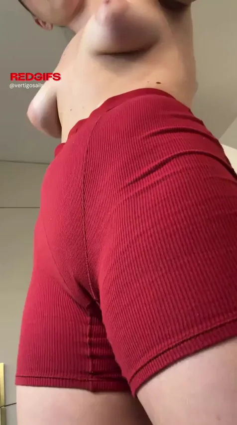 🔥 Sniff & Lick My Juicy Cameltoe Tease? 😈🍑