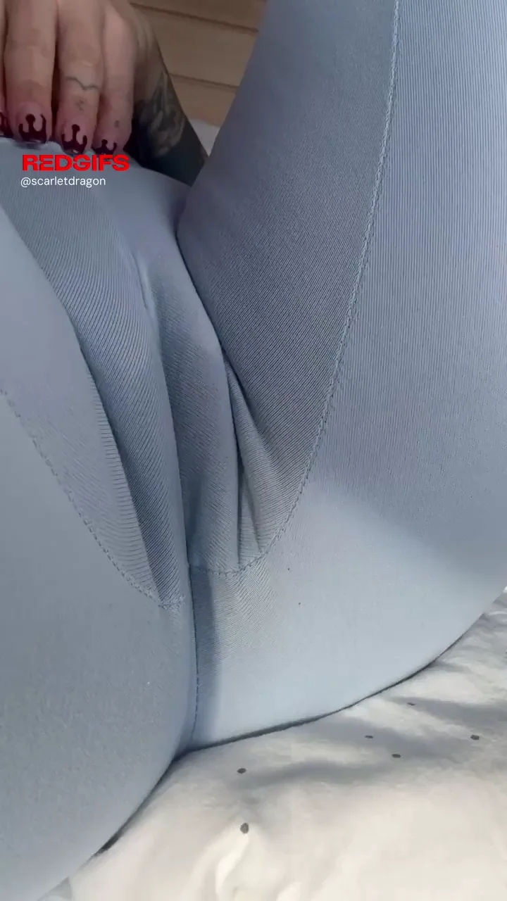 That you love so much - wet camel toe