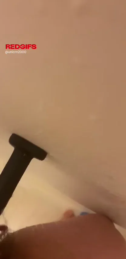 Pee on Dildo Horny Pee Shower