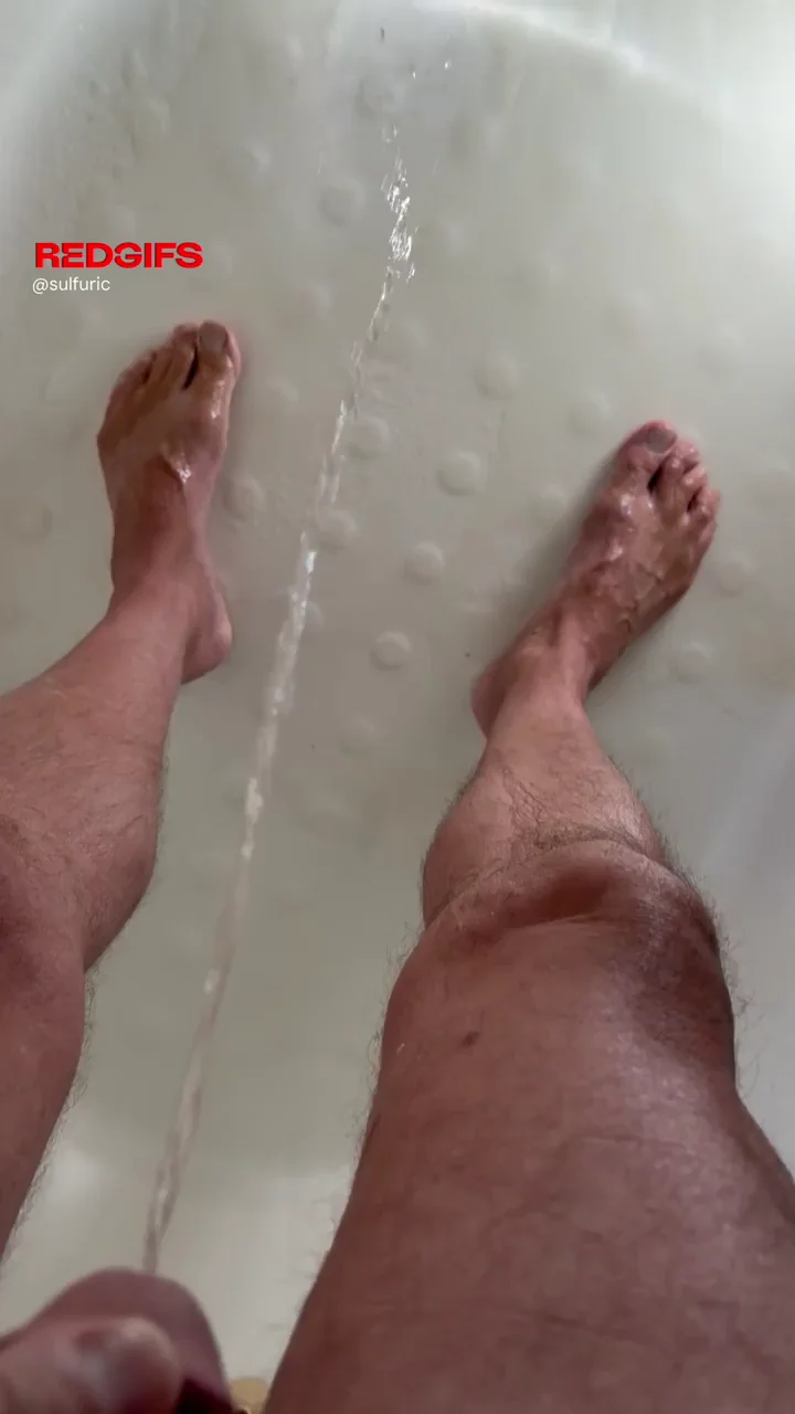 Taking a nice piss … on my feet
