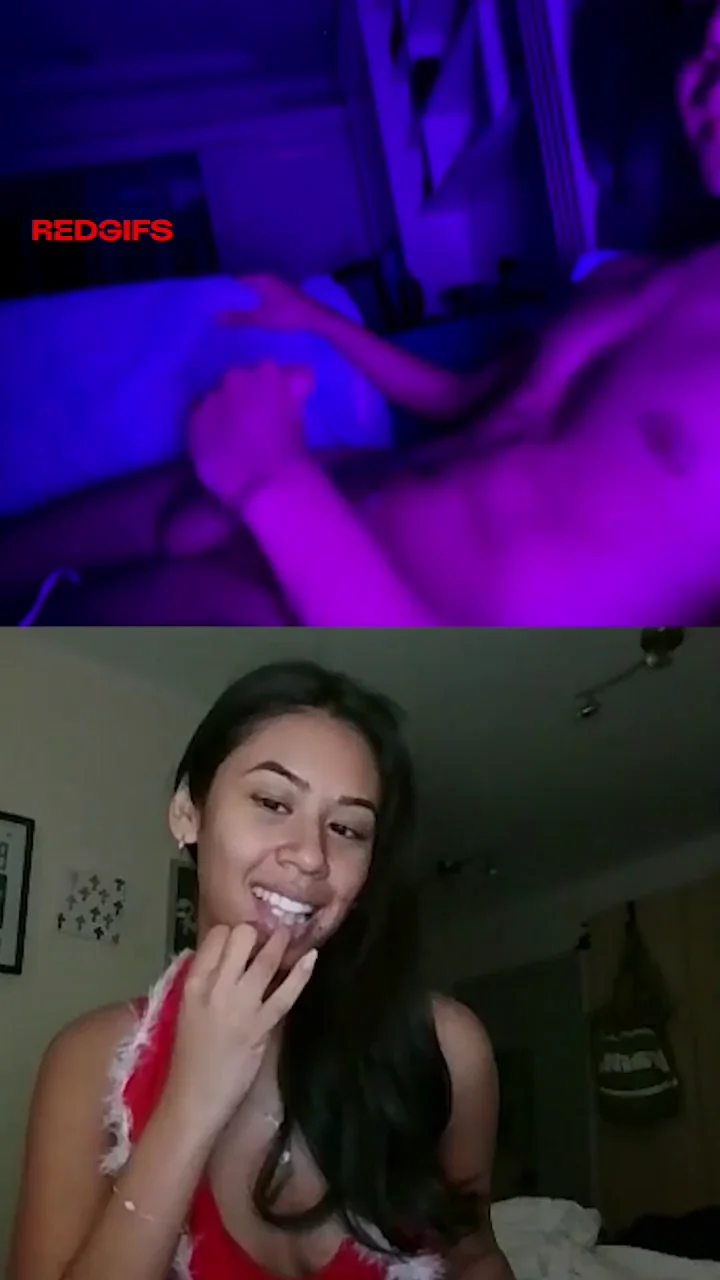 Cute Teen Slut Teases: Show You My Dripping Wet Pussy?
