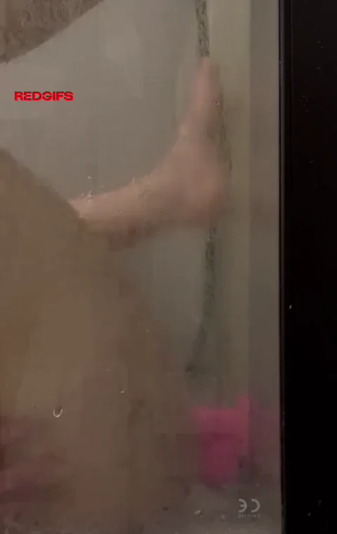 Wild Shower Dildo Ride with Pink Toy