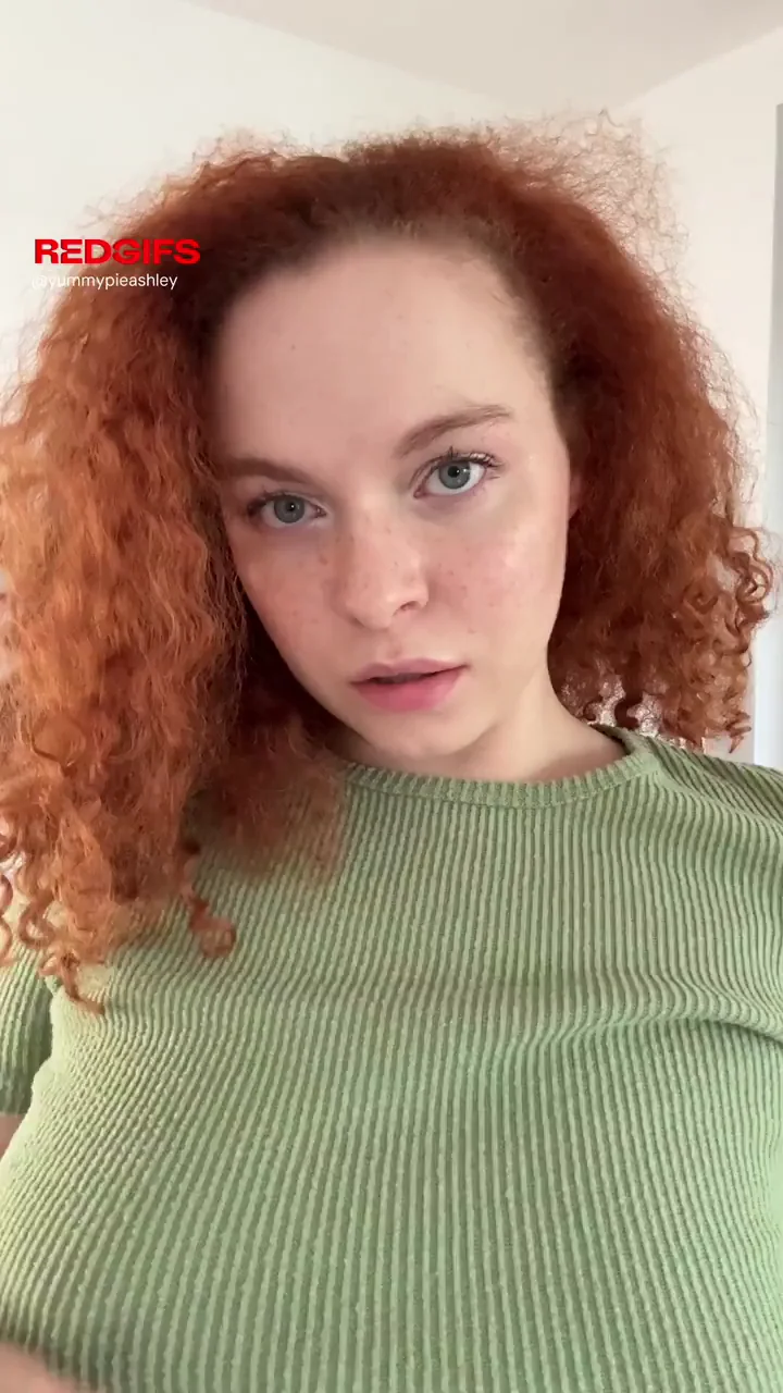 23yo Redhead Slut's Massive Tits & Juicy Ass Tease Your Cock 💦🔥