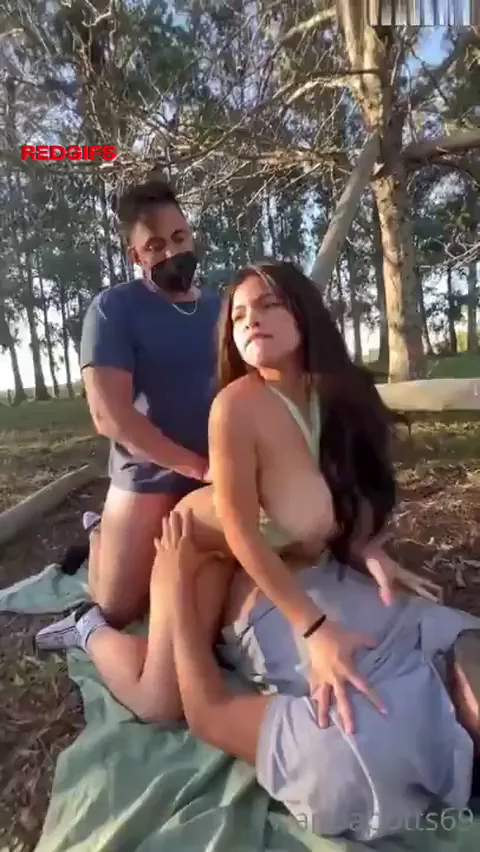 Outdoor DP Poundfest: Curvy Slut Stretched Raw in the Woods
