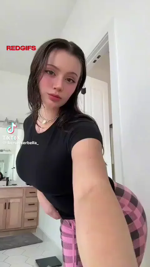 @berserkerbella_