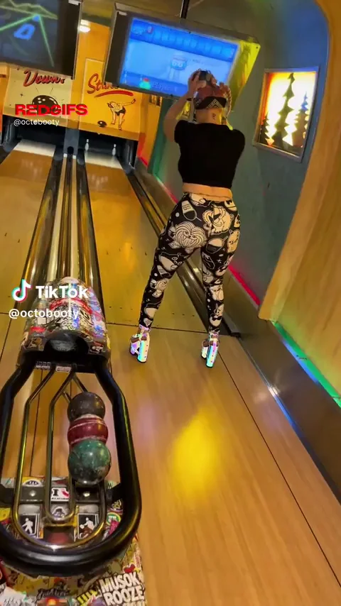 Come throw balls with me @octobooty