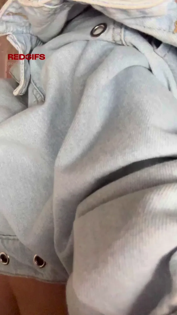 Thiccer Than You Thought: Guys Jaw-Drop Over Her Monster Surprise Cock