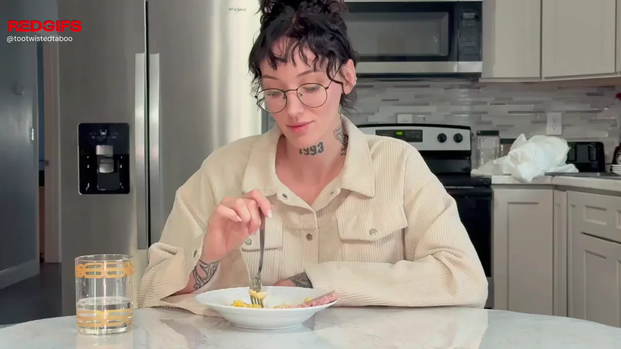 Families should always cum together for Thanksgiving