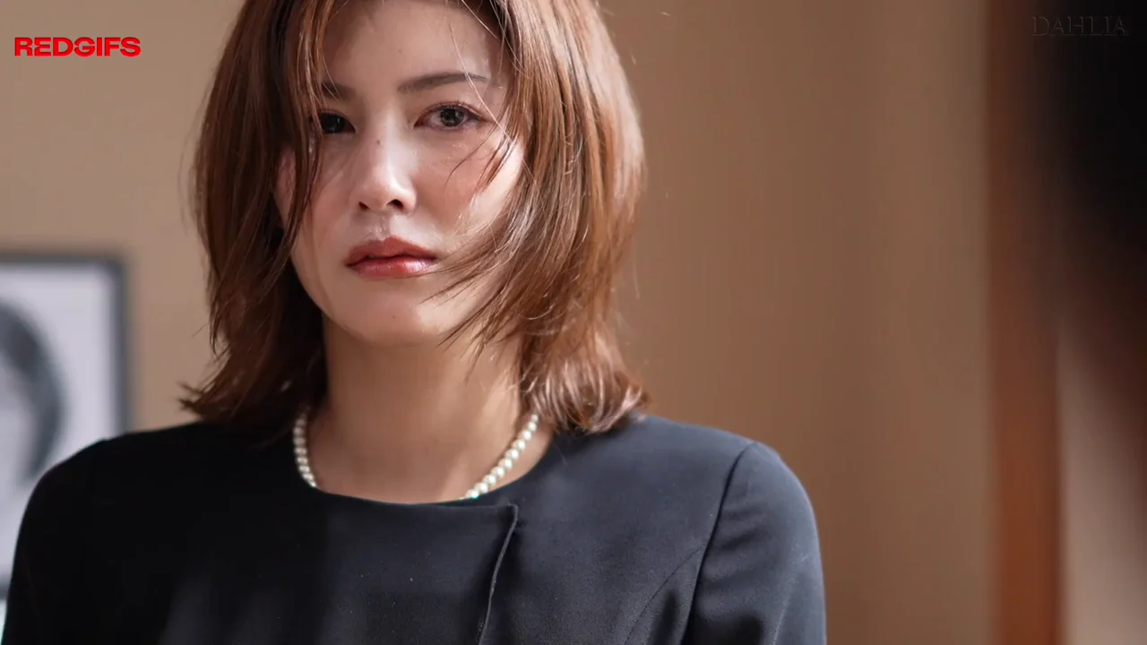 There's a very fine line between disgust and desire! ~ Suzume Mino in DLDSS-390