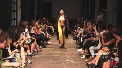 Topless Slutty Catwalk Strut 🔥👠🍑
