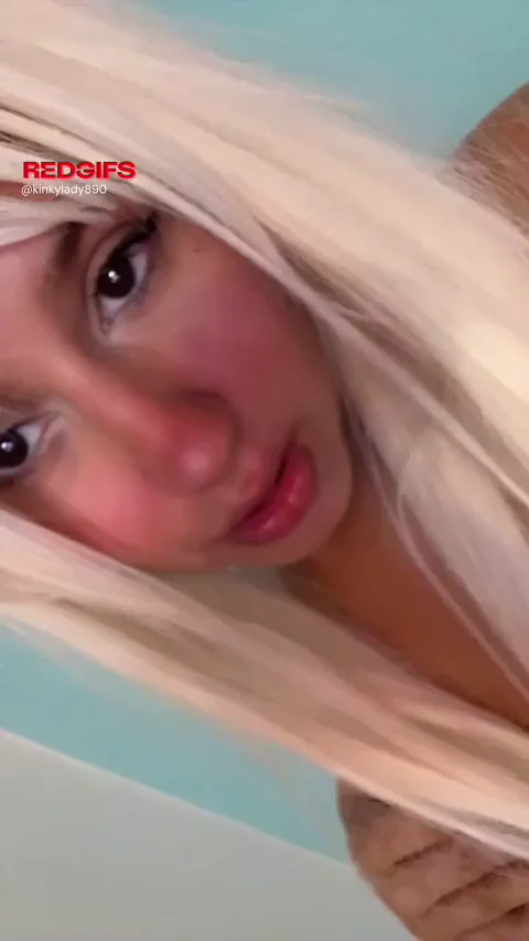 I woke so horny!