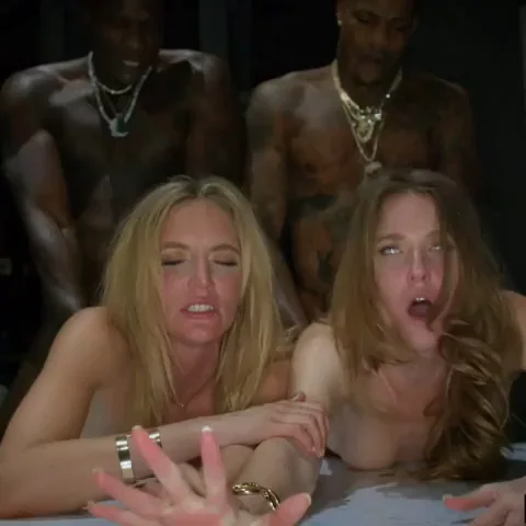 Sisters Ashley Lane & Mona Wales Slobbering on Massive BBCs 😈🍆👯‍♀️