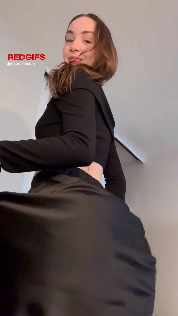Showing off my bouncy ass