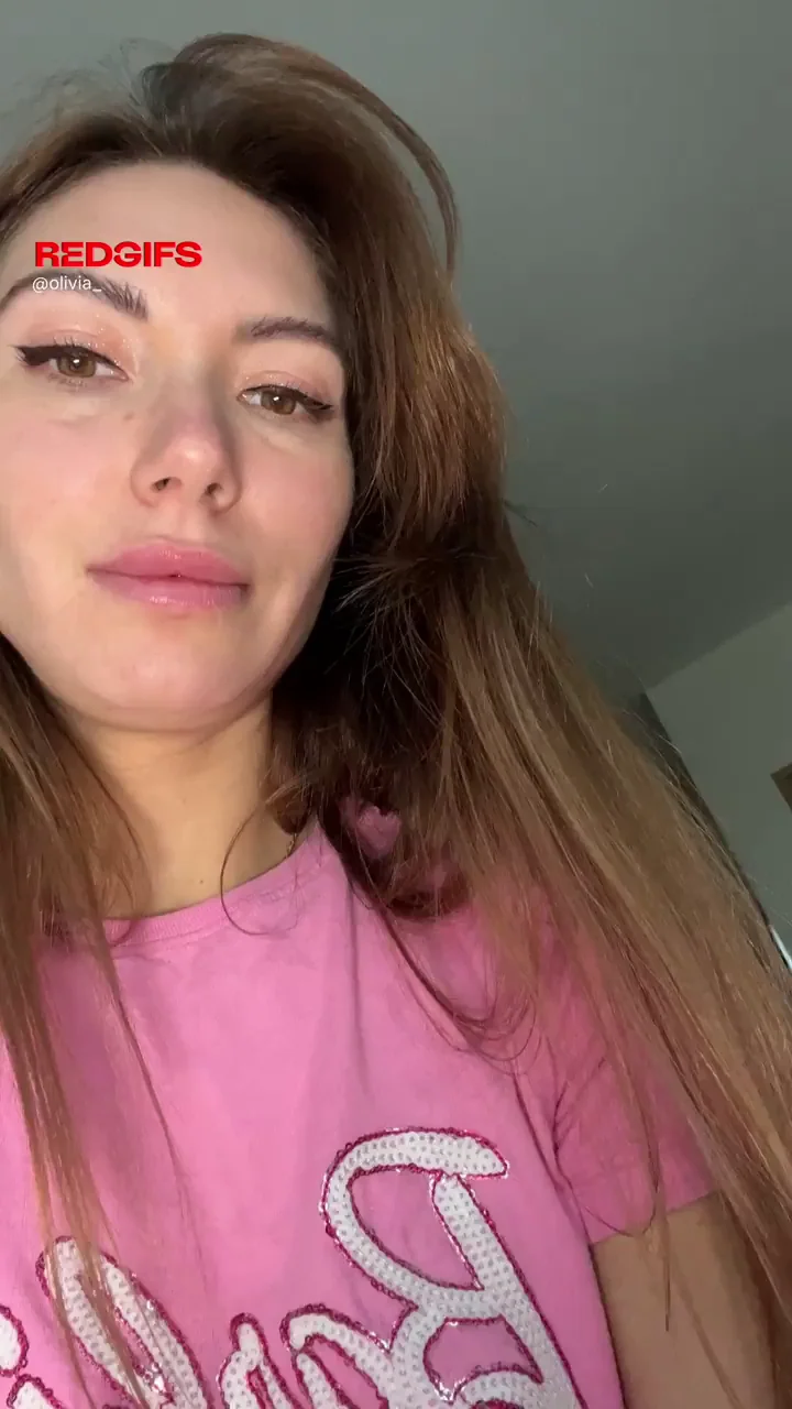 No Panties Slut Craves Pussy Eating 😘🍑💦